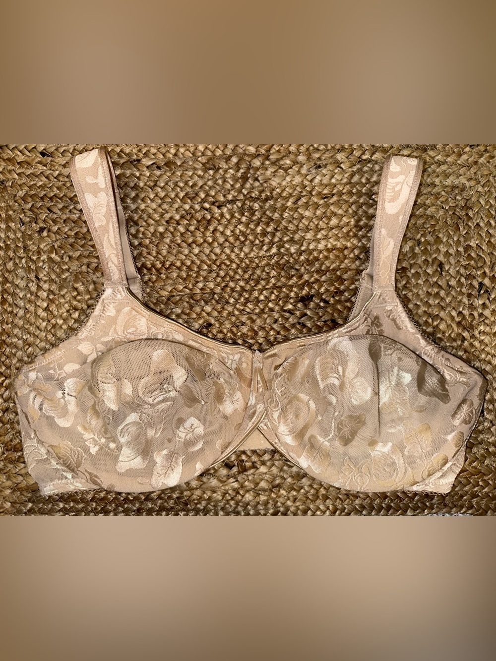 Wacoal 85567 Awareness Floral Full Figure Underwire Bra Nude 38D MINT CONDITION